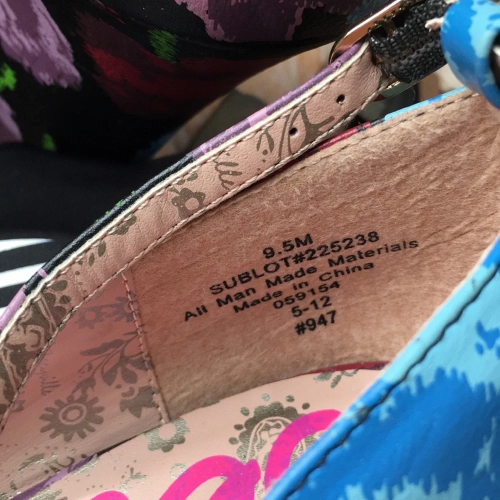 Betsey Johnson betsey johnson